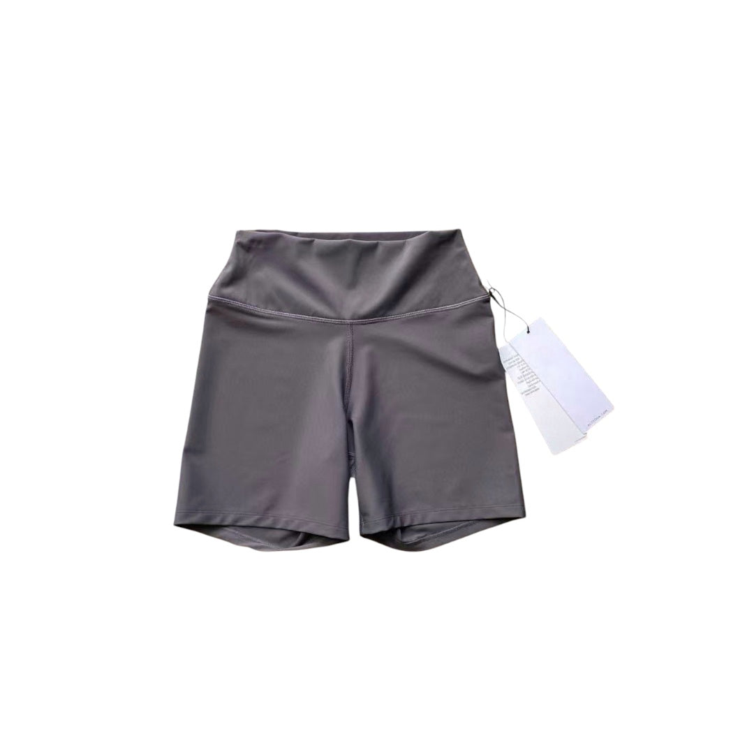 שורט אלו יוגה - Shorts
